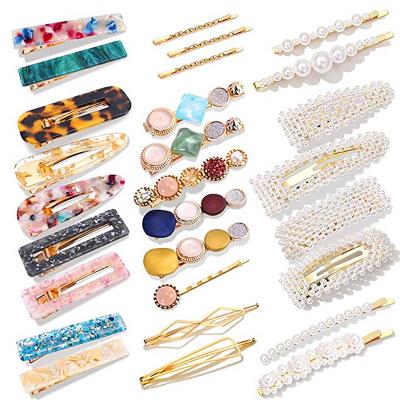 China Simple Fashionable.Popular.Ladies.Wedding.Engagement Korean Women Bead Word Hair Clip Set Platypus Acrylic Hair Clips for sale