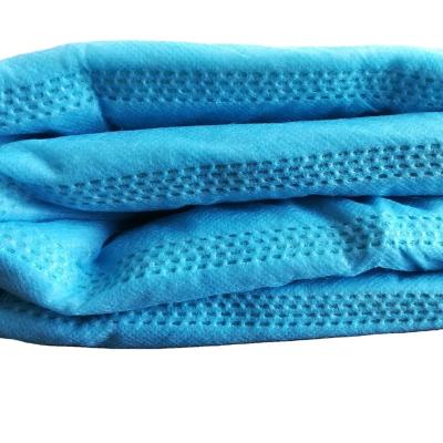 China Blue Disposable Blanket Anti Dust Cheapest Disposable Nonwoven Mite Blanket Used In Nursing Home for sale