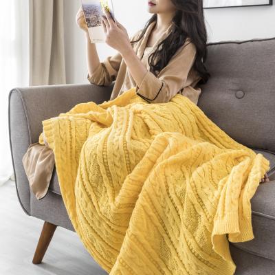 China Super Customized Handmade Knitted Blanket Eco-Friendly Size Chunky Giant Throw Bulky Thick Wool Yarn Blanket for sale