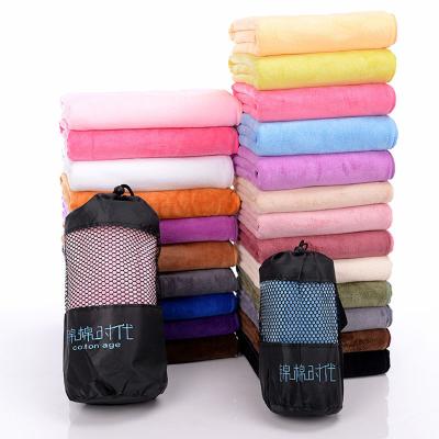 China Custom Super Suede Logo Workout Towel Microfiber Sports Quick Dry Gym Towel Wholesale Safe Absorption Kids for sale