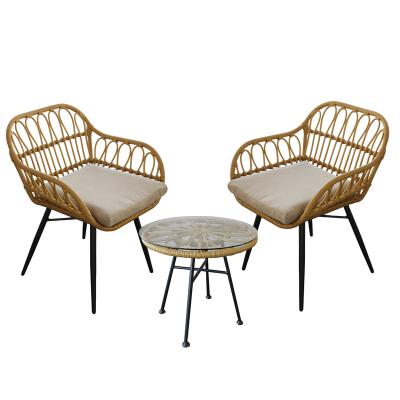 China Outdoor Peacock Woven Wicker Table Table Dining Table and Chairs Set Durable Frame Garden and Patio Furniture and Rattan Chair Set for sale