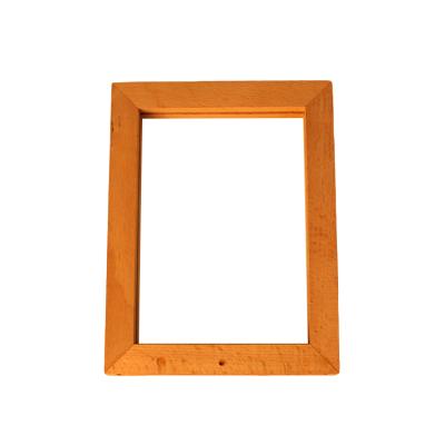 China New Type Customized Popular Product Wood Suitable Price Wooden Photo Frames Light Wood Crafts Frame for sale