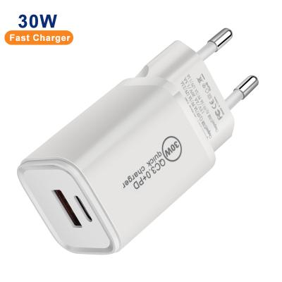 China 20w Portable Mobile Phone Fold Socket PD Travel 20w Charging UK Type C Wall Charger Plug Quick USB-C Adapter for sale