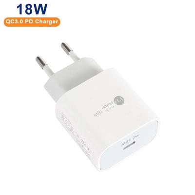 China New Small Fast Type C 18W 20W Palladium Travel Wall Cell Phone Mobile Phone Tendencia Fast Charger for sale