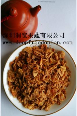 China Cebola fritada frágil deliciosa, cebolas fritadas friáveis da cor dourada à venda