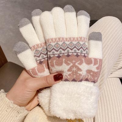 China Classic Touch Screen Elks Plush Thermal Winter Unisex Knitted Warm Gloves for sale