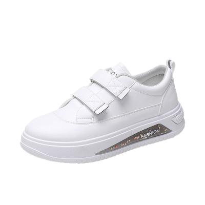 China Cushioning 2022 Lady Leisure Shoes White Women's Sneakers Thick Unique Hook And Loop Comfortable Shoes For Ladies for sale