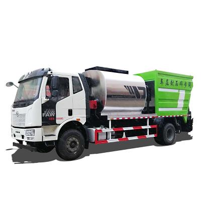 China Faw 4x2 Single Operation Bitumen Gravel Synchronous Spreader Truck With 4m3 6m3 Asphalt Stone for sale