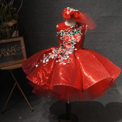 China Children's clothing new year wedding accessories sleeveless red girl's dress big fluffy chairs above the day walk exhibition shortly for sale