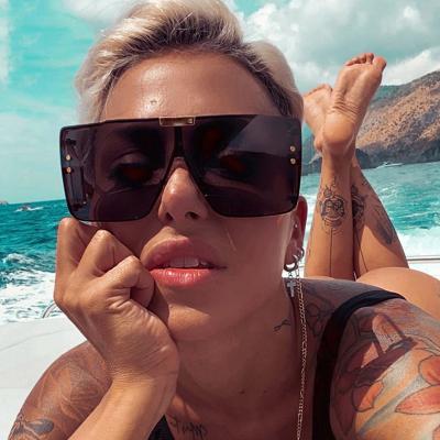 China Fashion Sunglasses Fashion Green Glasses Oversized Frame Windproof With Side Shields Side Shields Ladies Girls Sun Glasses Women Ladies Luxury Sunglasses for sale