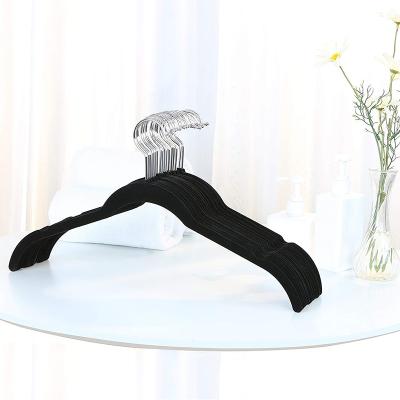 China Sustainable Women's Hanger Non-slip Non-marking Flocking Plastic Supporting Clothes Wardrobe Rotating Flocking Plastic Hanger for sale