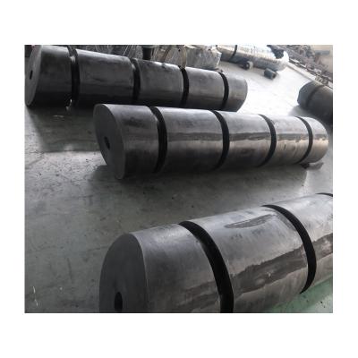 China Dock/Boat Protection Y600 600*300mm 250KG Marine Rubber Fender Cylindrical Rubber Fender System Bar Accessories for sale