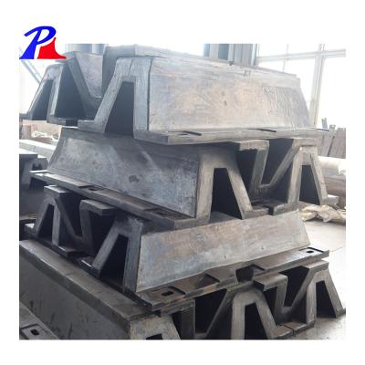 China Arch Type Super Arch Type Fender Natural Rubber ISO9001/ISO14001 Dock/Boat Marine Fender Marine Bumper For Wharf V for sale