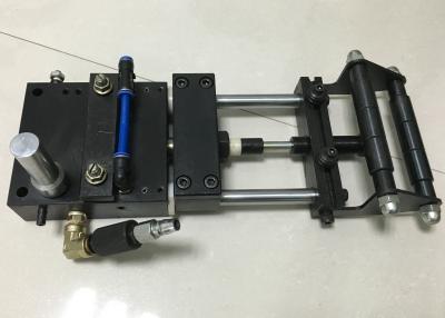 China 300 mm Coil Width Pneumatic Feeder With Solenoid Valve Control High Precision for sale