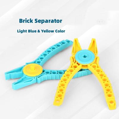 China Technical Game Series Demolition Of Blocks Pin Pliers Tongs Tool Parts Device Bricks DIY Educational Toys For Children for sale