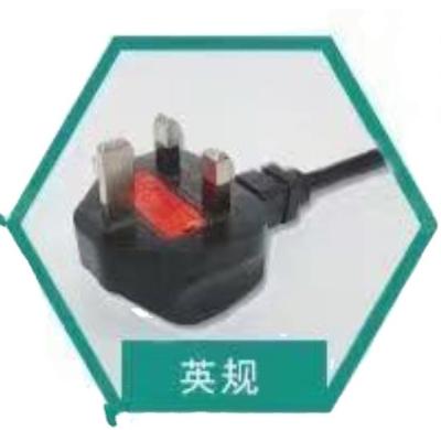 China Bequeme Schwerlast-PDU 6 Wege Universal-Stil-Schalter 2M-Draht mit individuellen Stecker zu verkaufen