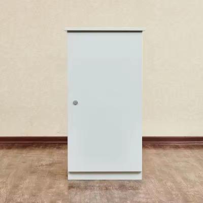 Chine 600*600*1600 Armoire imperméable à la pluie extérieure 32U pour batterie/boîte de distribution de commande électrique à vendre