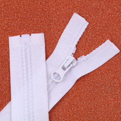 China Sustainable O/E Zipper White Plastic Zipper For Garment for sale