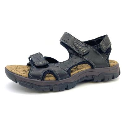 China Anti-Smell Top Layer Handmade Leather Men Beach Walk Sandal for sale