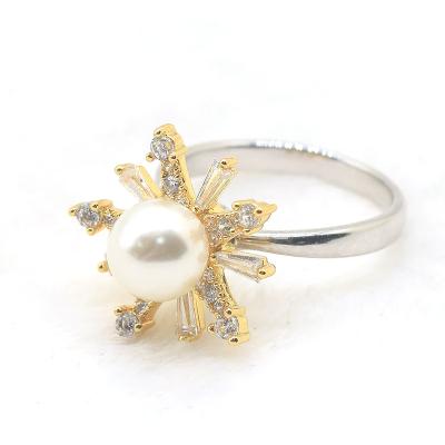 China Hyperbola Princess Style Women Artificial Pearl Iced Out Rotating Jewelry Rings for sale