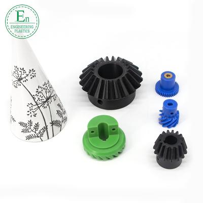 China Douane CNC Nylon Machinaal bewerkend POM Plastic Gears Te koop