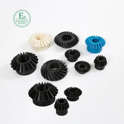 China Plastic Cnc Routernylon voor Cnc Nylon het Toesteloem van de Toestellenaansporing ODM Te koop