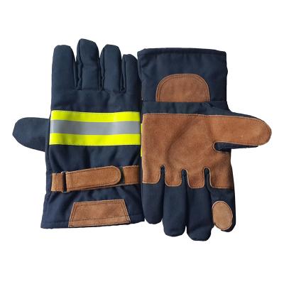 China EN659 Flame Cow Leather And Aramid Material Fire Resistant Gloves Fire Fighting Used Fire Proof Gloves for sale