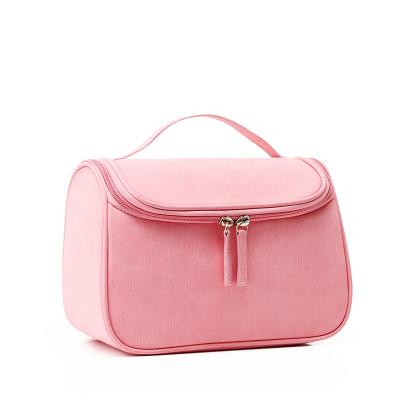 China Retro Fashion Manufacturer Hot Waterproof Cosmetic Bag Travel Cosmetic Bag Cosmetic Bag for sale