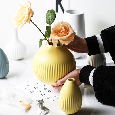 China Casual Flower Vases 2021 Nordic Modern Ceramic Yellow Blue White Large Stripe Vase Pottery Tabletop Vases Compote For Home Decor 1569 for sale