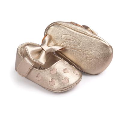 China Princess Round Baby Toddler Soft Bottom Anti-slip Shoes Children's Shoes Bow Small Peach Heart Embroidery for sale