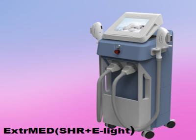 China máquina de la belleza de la luz del laser IPL E de 10 - 60 J/cm Fluence con la refrigeración por aire de la exhibición del tacto del LCD en venta