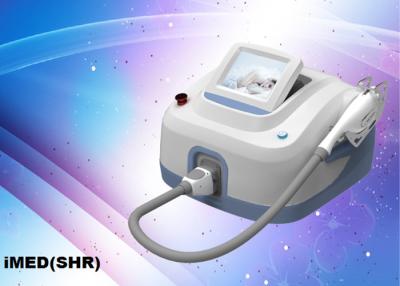 China Gesichts-/des Körper-SHR Elight Laser-Schönheits-Ausrüstungen mit einzelnem Multi-Impuls 10 - 60J/cm zu verkaufen