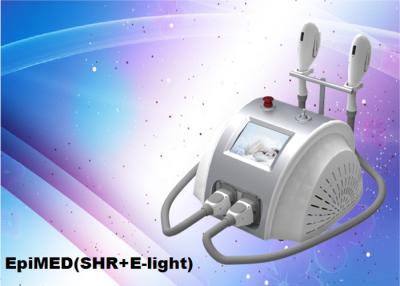 China Partable 532nm Nanometer Haar-Enthaarungs-Maschine E-Licht Lasers SHR Nd-Yag stark zu verkaufen