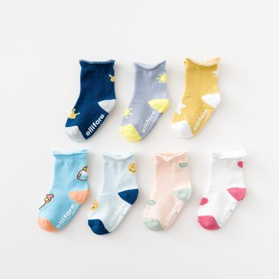 China 2021 Autumn Breathable Cute Cartoon Baby Winter Anti-skid 100% Cotton Floor Socks With Rolled Edges Loose Mouth Socks For Baby for sale