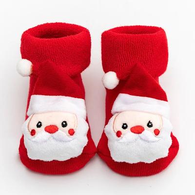 China 2021 Breathable Stock 7 Designs Christmas Autumn And Winter Baby Socks Wholesale Non-slip Christmas Socks Learn Floor Shoe Socks Red Cotton for sale