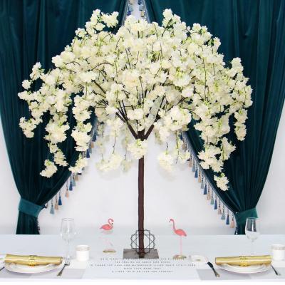 China Eco-friendly Wedding Customized Artificial Cherry Blossom Tree Sakura Flower Centerpieces Decoration for Wedding for sale