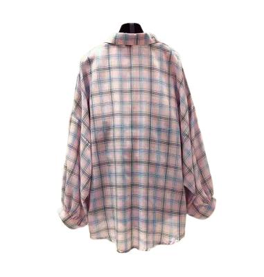 China Breathable Distressed Plaid Shirt Women Crop Cotton Women Plaid Shirts Long Sleeve Clothing Women Plaid Shirt for sale