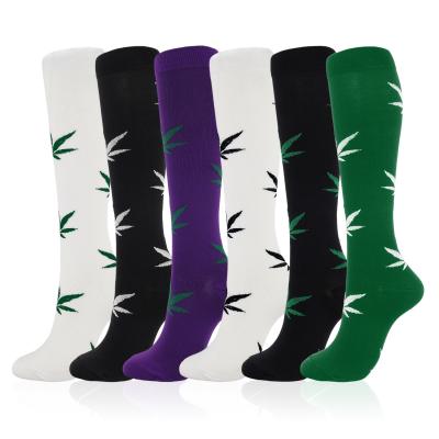 China Wholesale Men's Sports Tube 2021 Maple Street Formal Comfortable Color Printing Upper Socks for sale