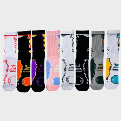 China Durable Quality Nice Non-slip Athletic Men Fashion Design Thermal Women Sports Terry Arch Support Socks Unisex Basketball Football for sale