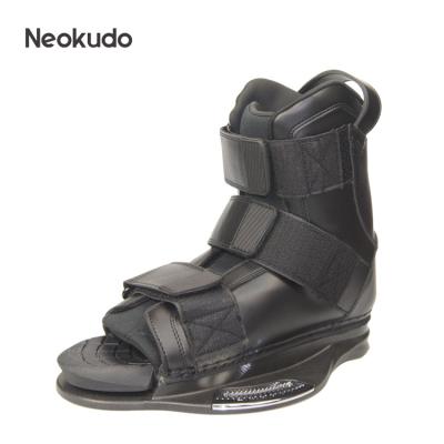 China Durable 2022 Design OEM Popular Wakeboard Binding Shoes Wakeboard Surfing Boots for sale