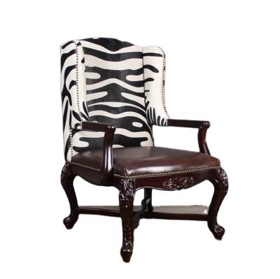 China Good Quality Luxury Italian American Style Solid Wood Chair Two Arm Solid Wood Carve Fur Leather Chair Dining Chair for sale