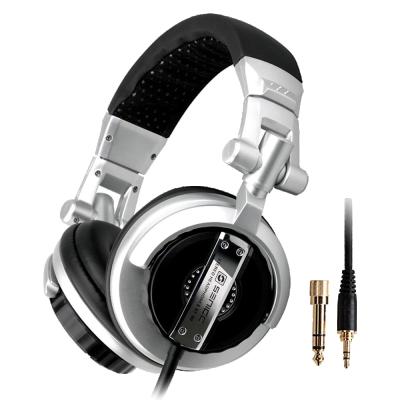 China OEM High Fidelity Factory Headphones Music Shock and Noise Reduction 3.5mm Gaming Headset Foldable Microphone LED Headset for sale