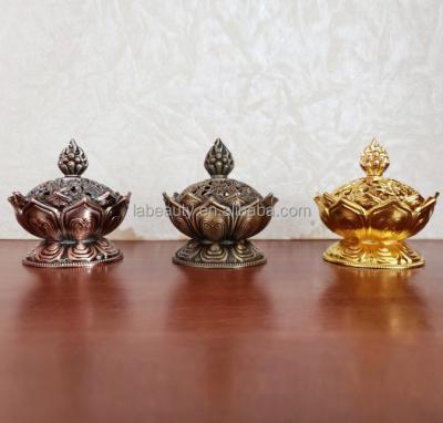 China New Tibetan Incense Censer Display Stand Bronze Arabic Sets Censer Gold Luxury Lotus Metal Mubkhar Censer Holder for sale