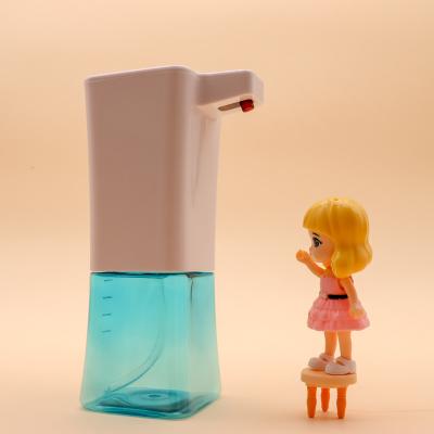 China Foam Soap Dispenser Customized Plastic Refillable Empty Face Eyelashes Empty Eyelash Pump Bottle PP Cosmetic Remover Soap Dispenser for sale