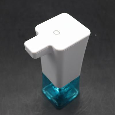 China High Quality Plastic Refillable Empty Face Eyelash Foam Soap Dispenser Bottle Cosmetic Remover Soap Dispenser for sale