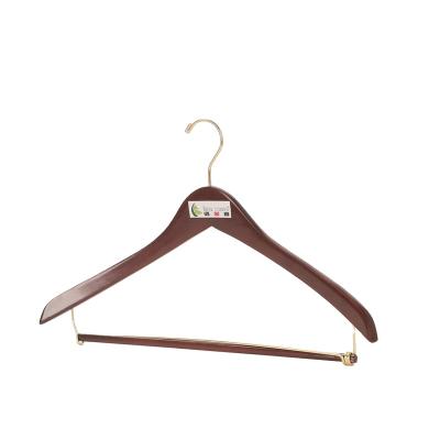 China DISPLAY Alilbaba wood hanger for clothes suit coat bar anti theft bestseller China wholesale cloth hanger in 2020 for sale