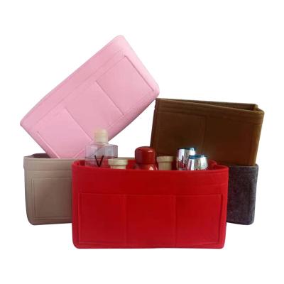 China Folding Felt Makeup Bags Women Felt Handbag Removable Organizer Insert Cosmetic Bag for sale