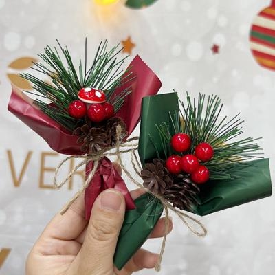 China Creative Berry Pine Branches Flowers Christmas Decoration Mini Bouquets Gift Box Christmas Decoration DIY Bouquet Red Christmas Decoration for sale