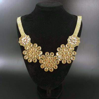 China Wholesale Pointback LOCACRYSTAL Brand Rhinestone Collar Applique Neckline Design For Dress for sale