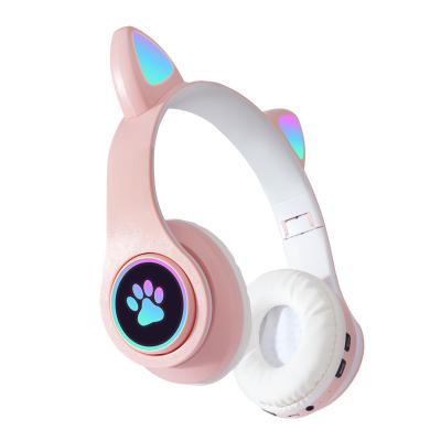 China Earphone factory supply new LED luminescent head wear cat ear wireless earphone for sale